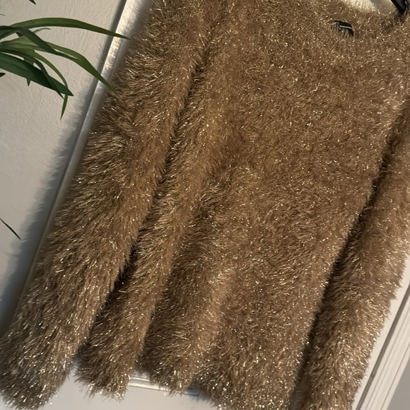 INC metallic gold sweater NWT XL - Picture 2 of 10